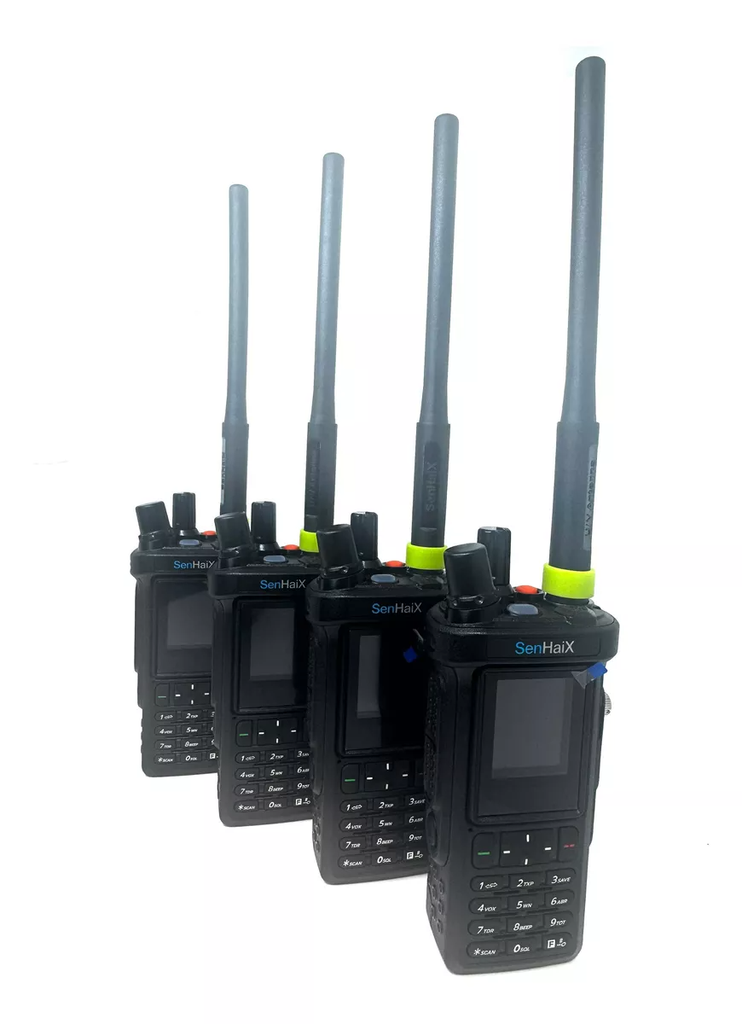 Radio Portatil POC Senhaix Modelo 8900, Dual Band VHF-UHF, 4W De Potencia, Pantalla Bluetooh, Licencia POC por 1 Año.